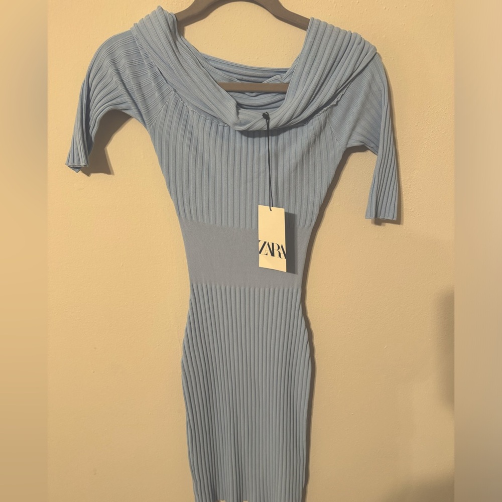 Brand New Zara dress. Size S.